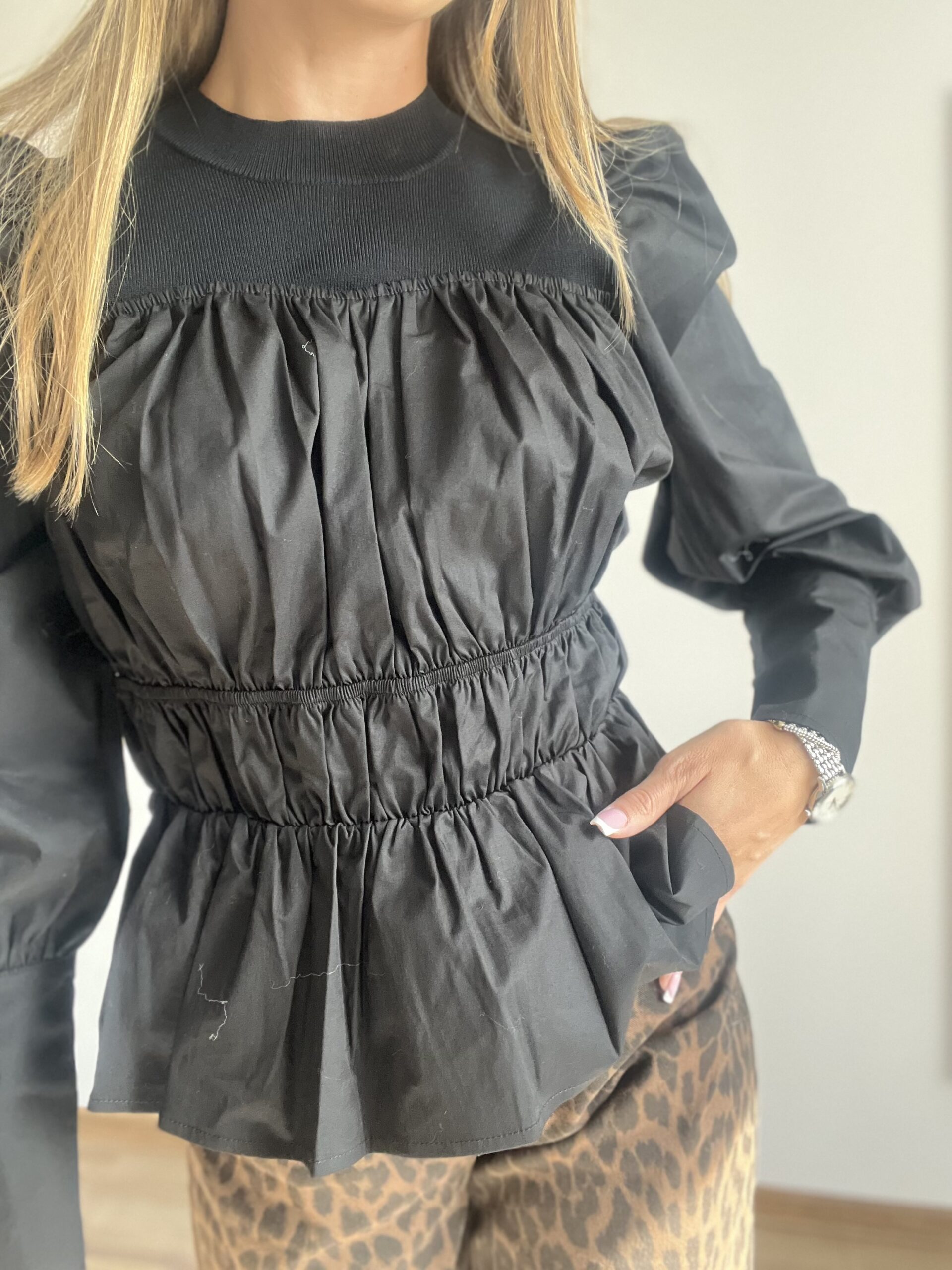 Czarna bluzka ze ściągaczem Co'couture r. S 36 - obrazek 4