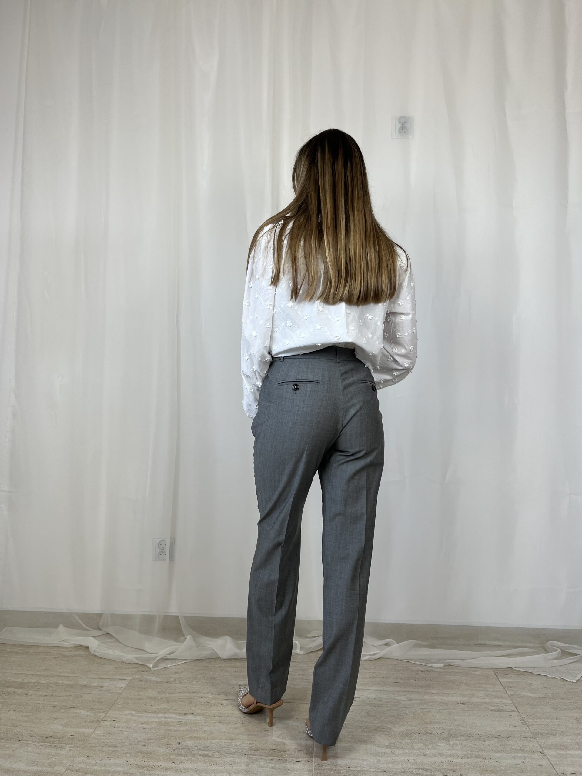 Szare wełniane spodnie w kant Massimo Dutti r. L 40 - obrazek 4